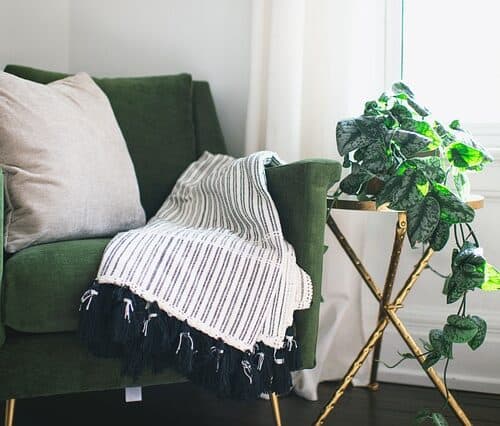 Cozy dorm room chairs