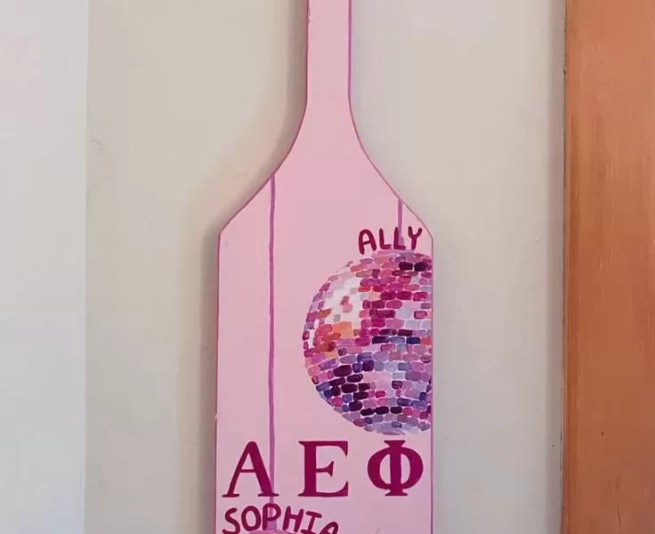 20 Trendy Sorority Paddles to Recreate in 2025